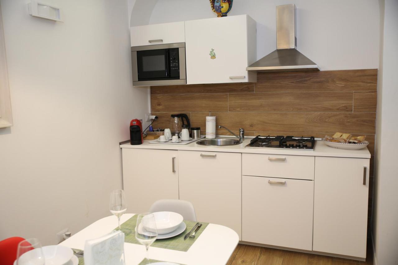 Uzeda Inn Apartment Catania Exterior photo